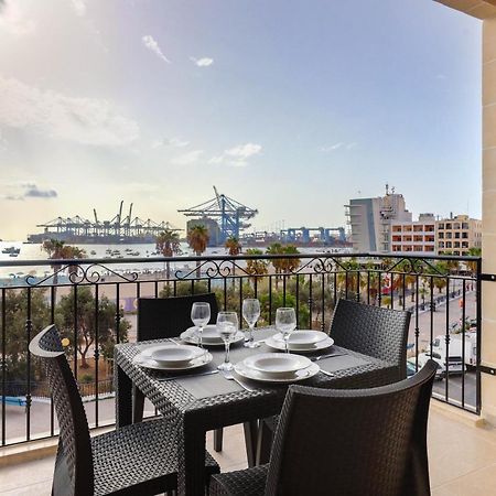 Luxurious Duplex Seafront Apt W Amazing Sea Views Birzebbuga Exterior photo