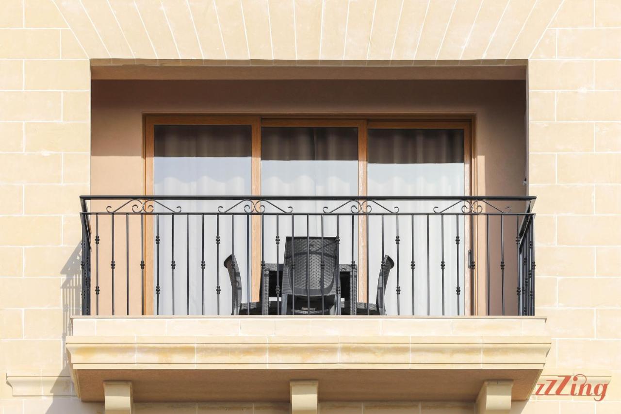Luxurious Duplex Seafront Apt W Amazing Sea Views Birzebbuga Exterior photo